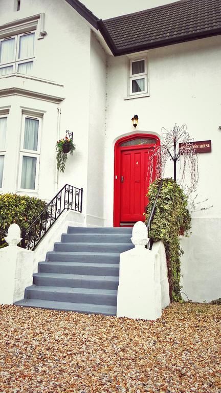 Jessamine House Hotel Gravesend Bagian luar foto